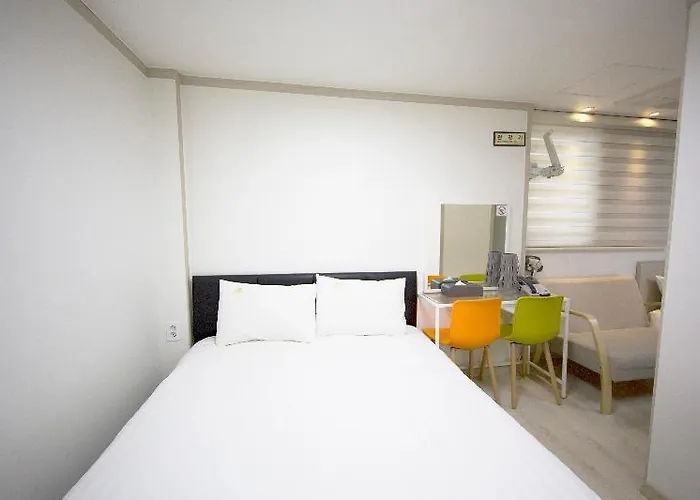 Inn The City Business Hotel