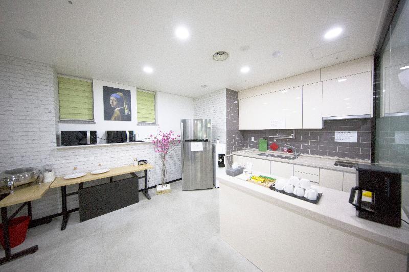 Apartment The Business Seoul