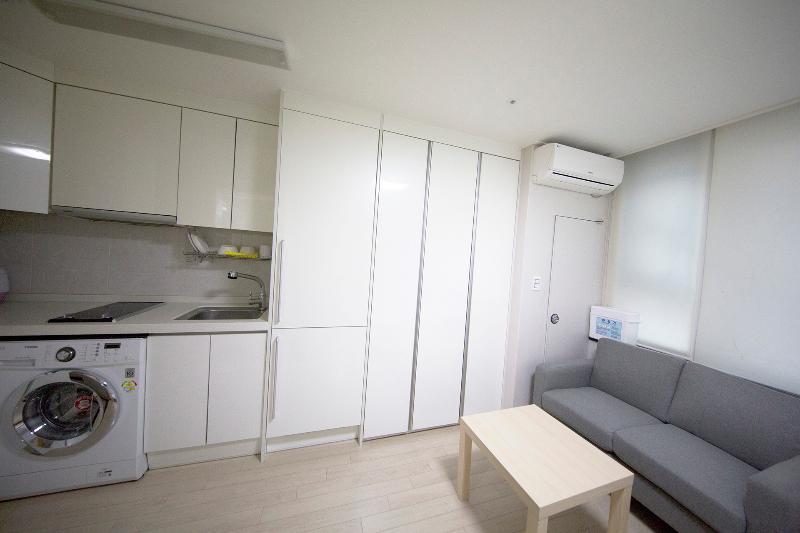 Apartment The Business *
