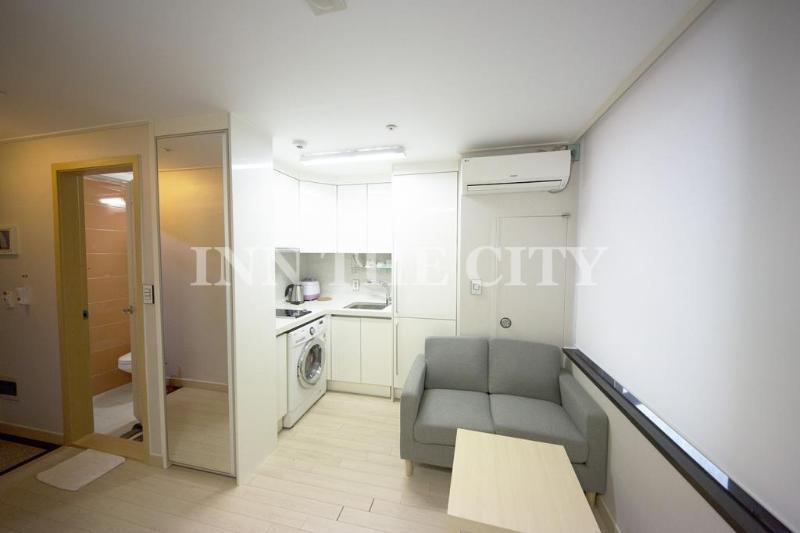 The Business Apartment *