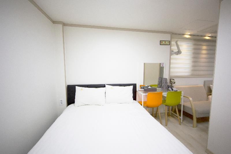 Apartment The Business Seoul