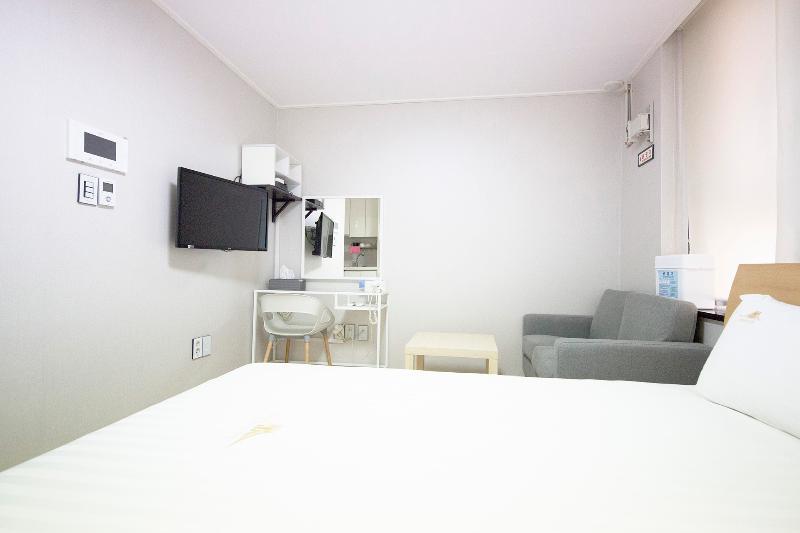 Apartment The Business *